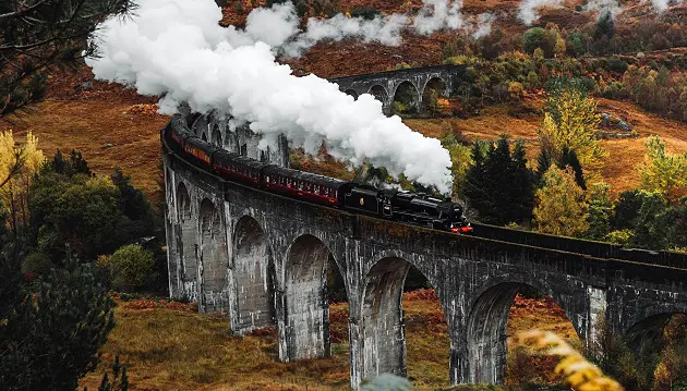 Stebuklinga kelionė po Hario Poterio pasaulį: keliaukite į Škotiją ir aplankykite vietas, kuriose buvo filmuotas garsusis filmas